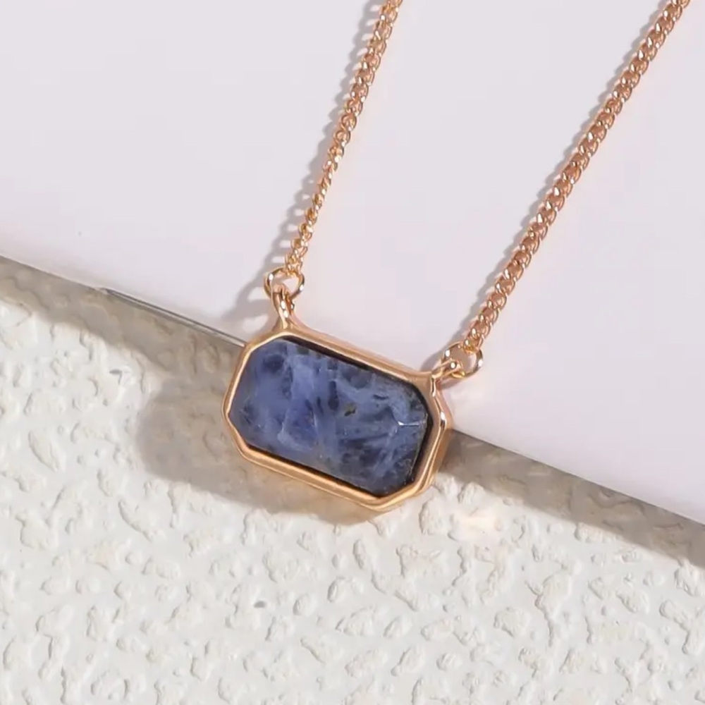 Anthropologie Blue Stone Necklace - Elegant Chain Necklace - NEW